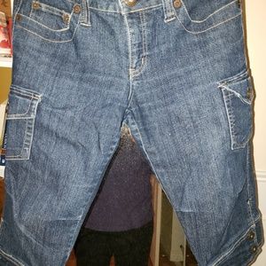Selling blue jeans